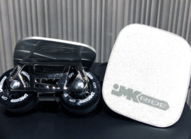 JMKスケート モノクローム